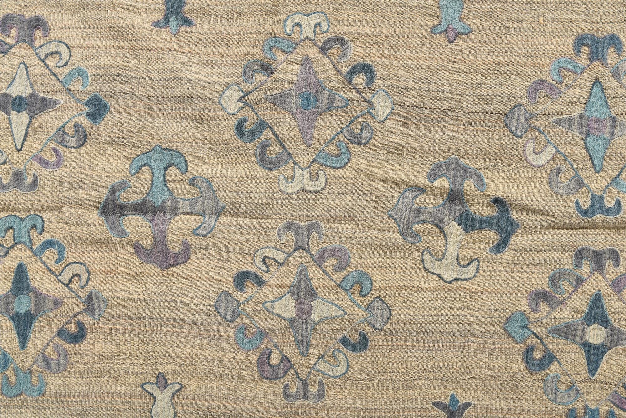 5' 10 x 7' 6 Hand Woven Kilim Modern Wool Rug