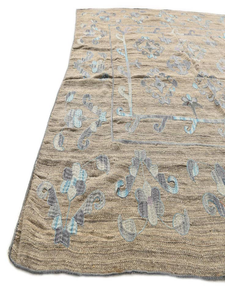 Detail image of 6' 7 x 8' 11  Hand Woven Kilim Modern Wool Rug