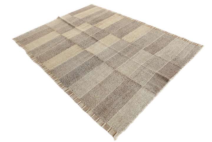 5' 9 x 7' 7 Hand Woven Kilim Modern Wool Rug