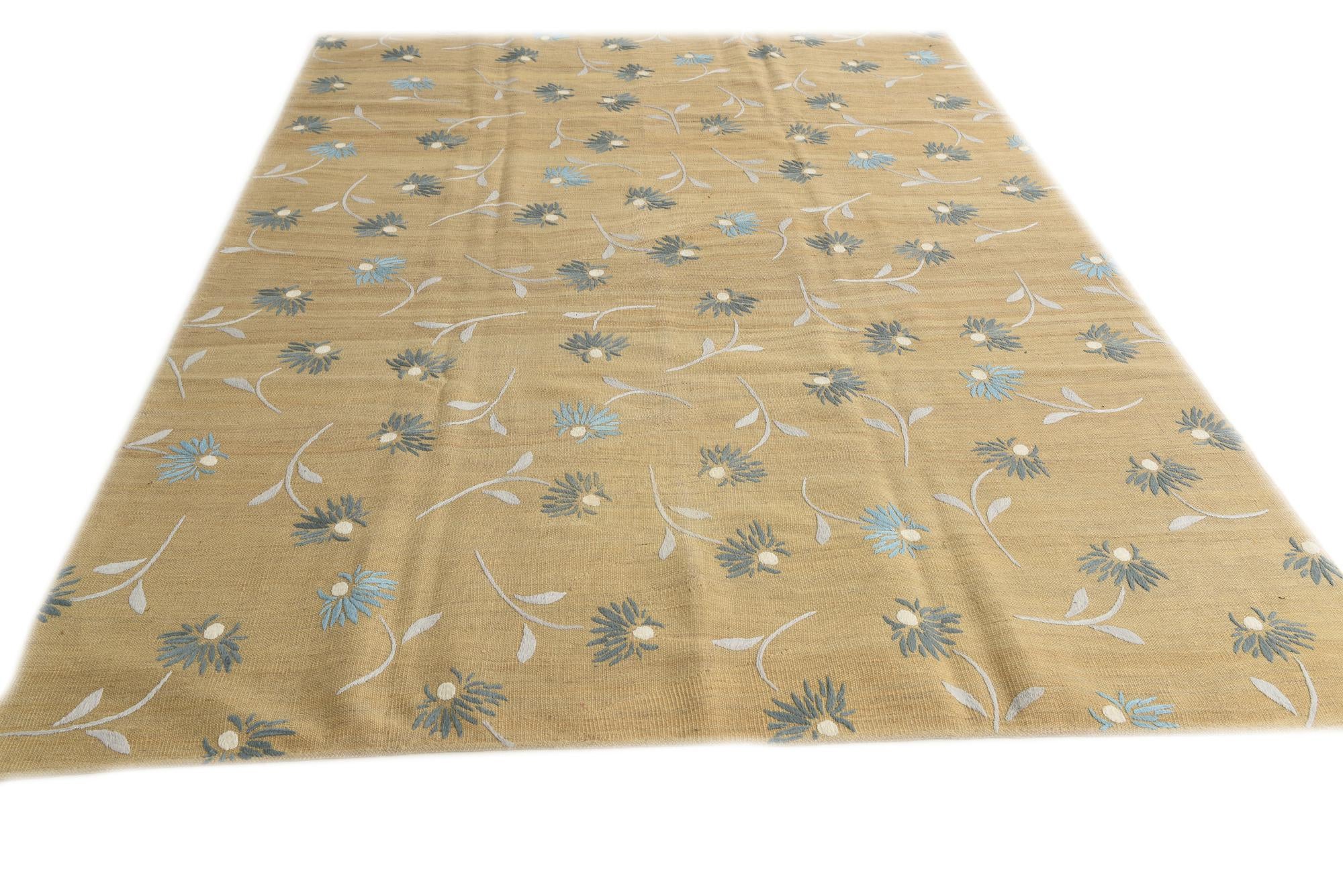 6' 10 x 9' 7 Hand Woven Kilim Modern Rug