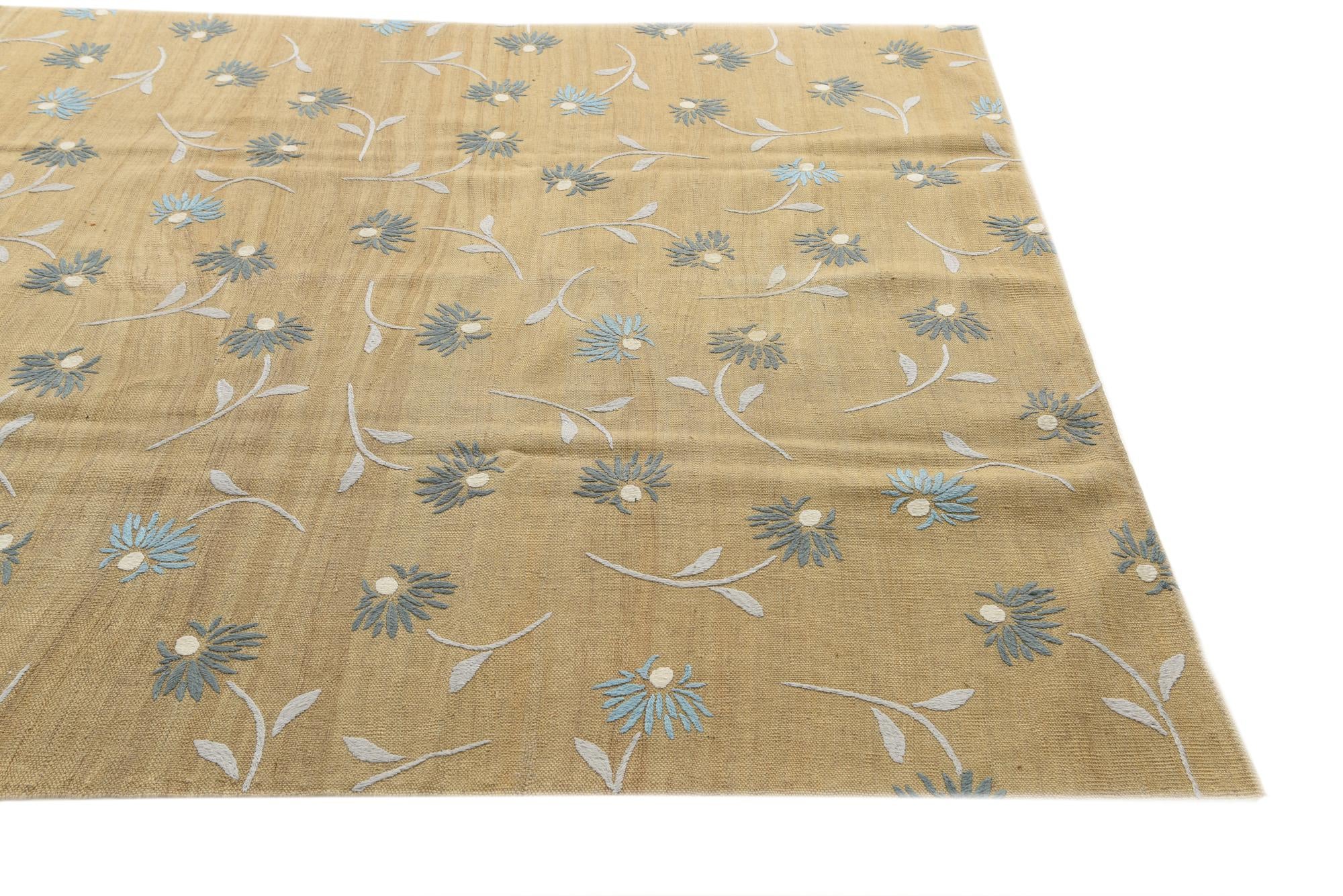 6' 10 x 9' 7 Hand Woven Kilim Modern Rug