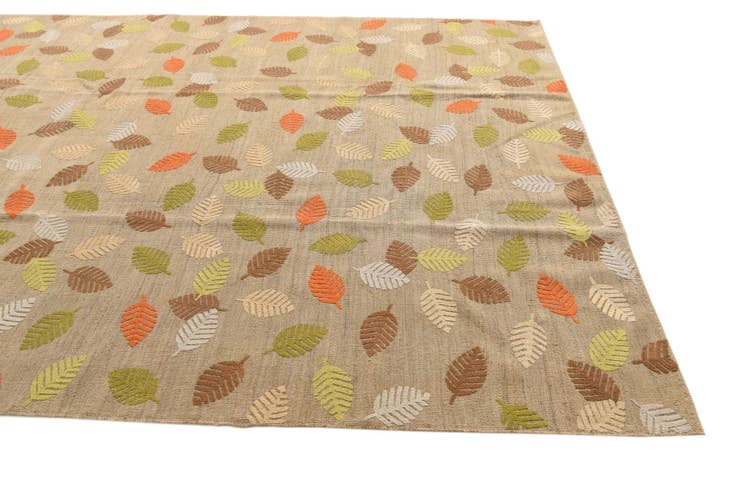 Detail image of 7' 5 x 9' 7 Hand Woven Kilim Modern Rug