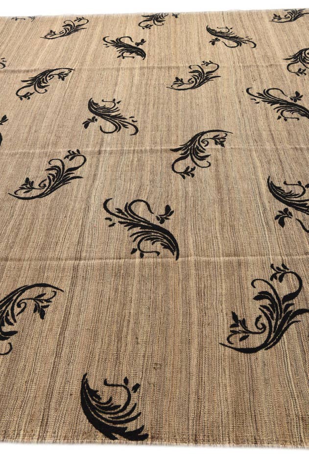Detail image of 9' x 11' 5 Hand Woven Kilim Modern Rug
