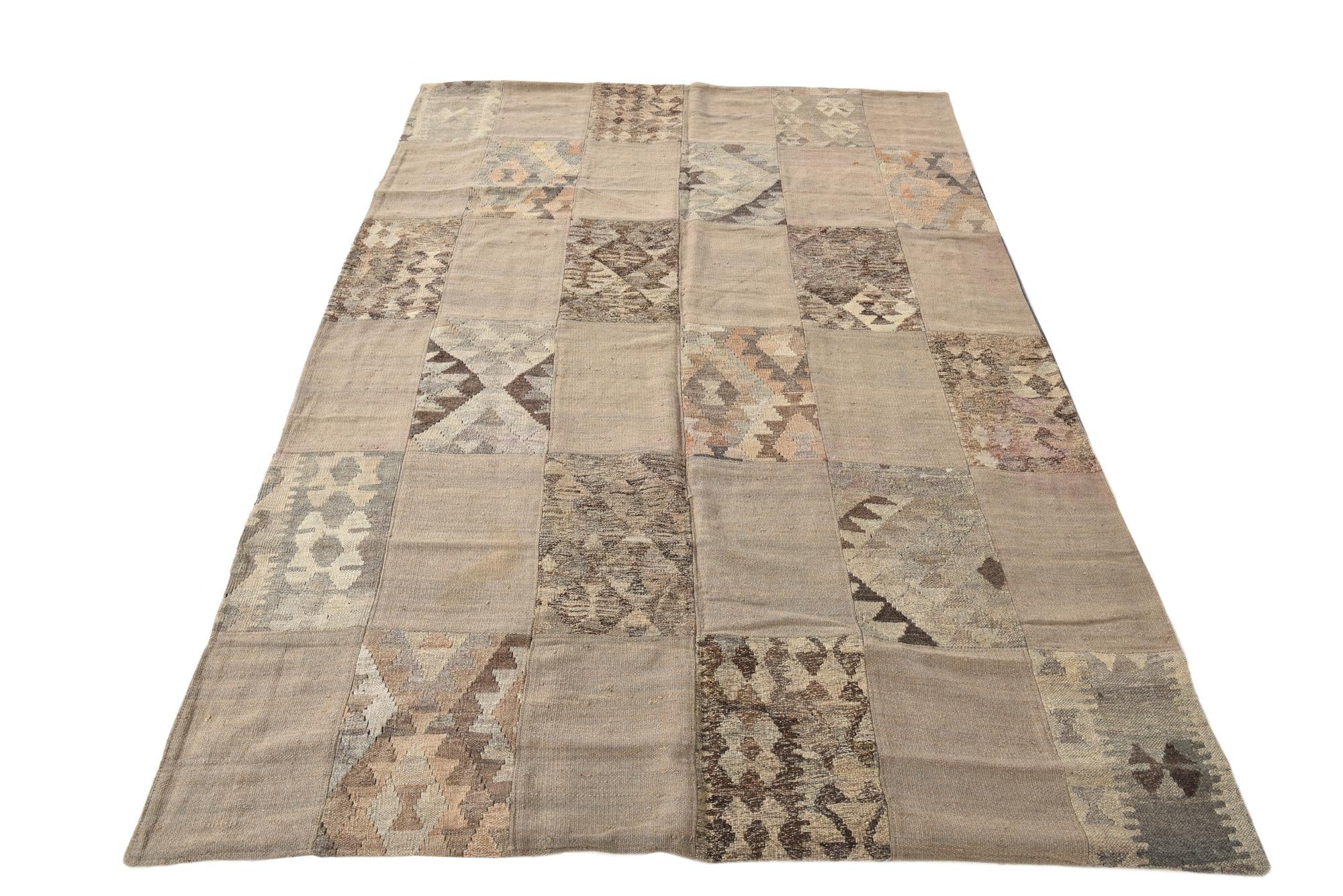 5' 5 x 8' Hand Woven Kilim Patchwork Wool Rug