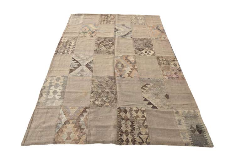 5' 5 x 8' Hand Woven Kilim Patchwork Wool Rug