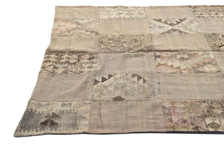 5' 5 x 8' Hand Woven Kilim Patchwork Wool Rug
