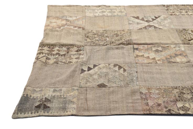 Detail image of 5' 5 x 8' Hand Woven Kilim Patchwork Wool Rug