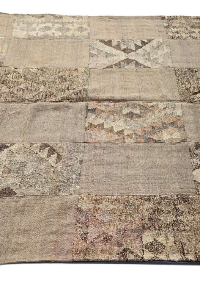 5' 5 x 8' Hand Woven Kilim Patchwork Wool Rug