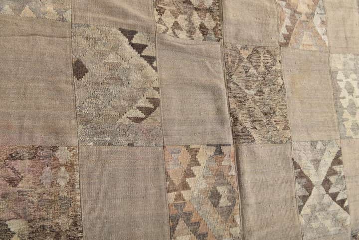 5' 5 x 8' Hand Woven Kilim Patchwork Wool Rug