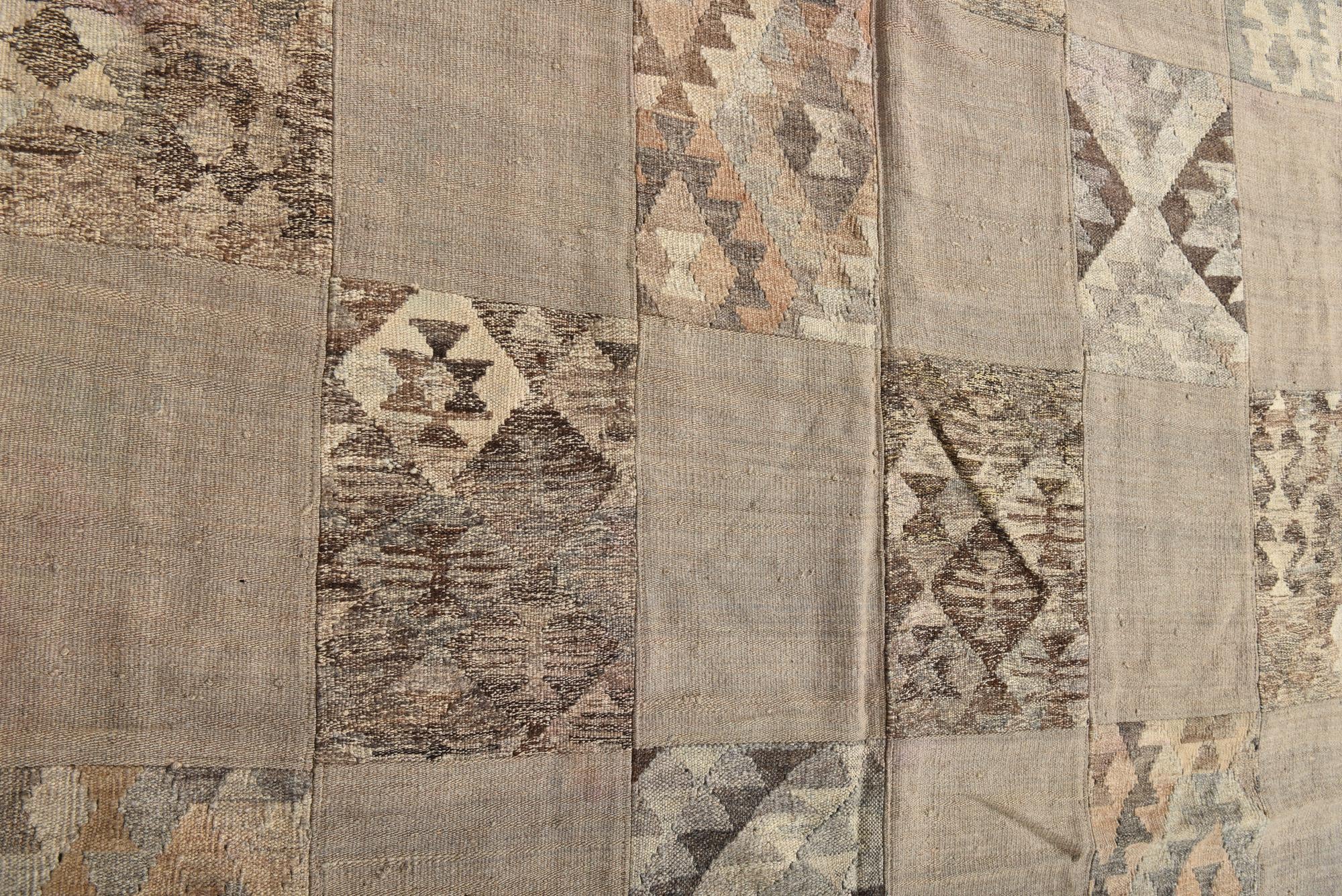 5' 5 x 8' Hand Woven Kilim Patchwork Wool Rug