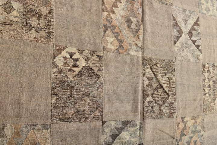 5' 5 x 8' Hand Woven Kilim Patchwork Wool Rug