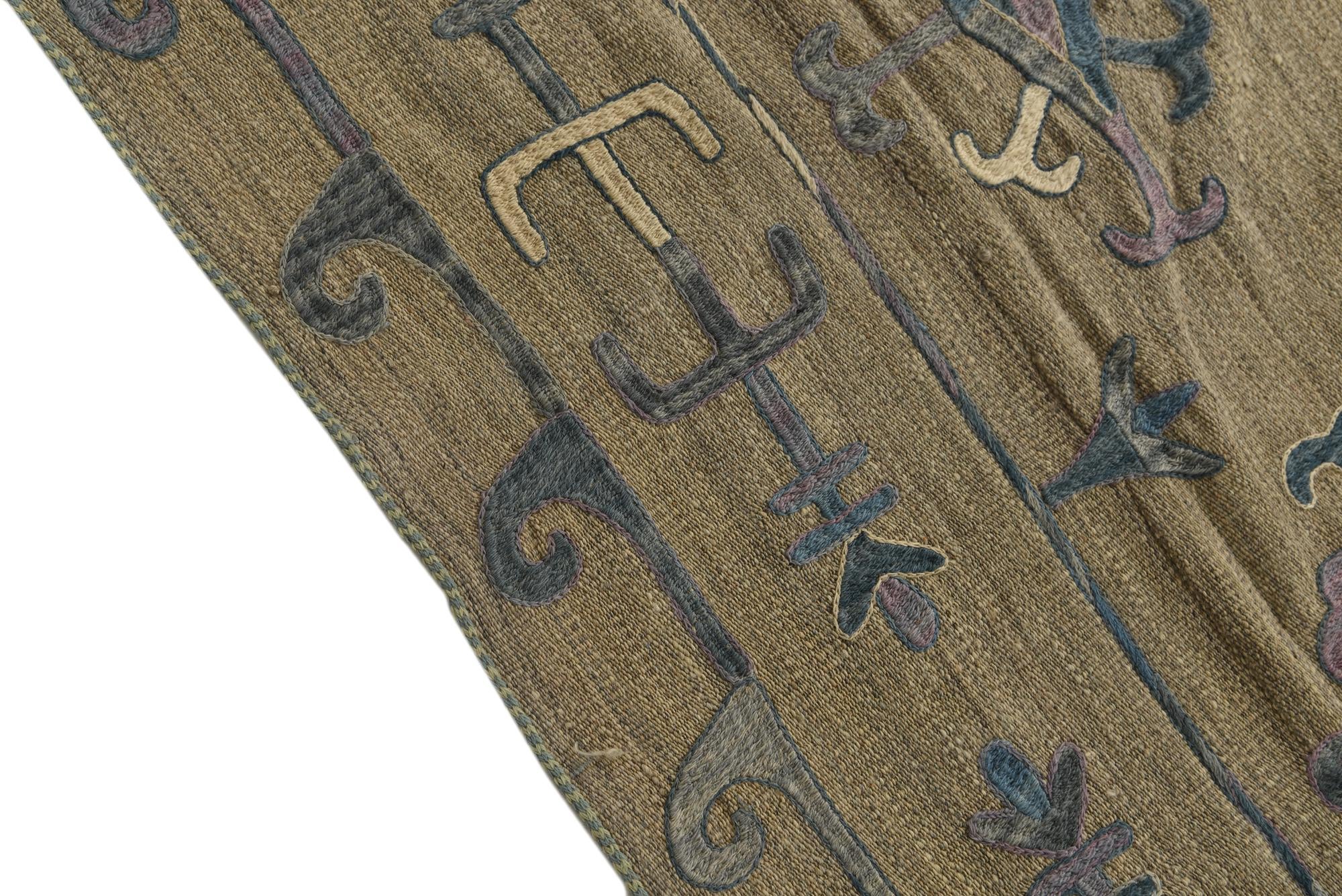 6' x 7' 2 Hand Woven Kilim Suzani Wool Rug
