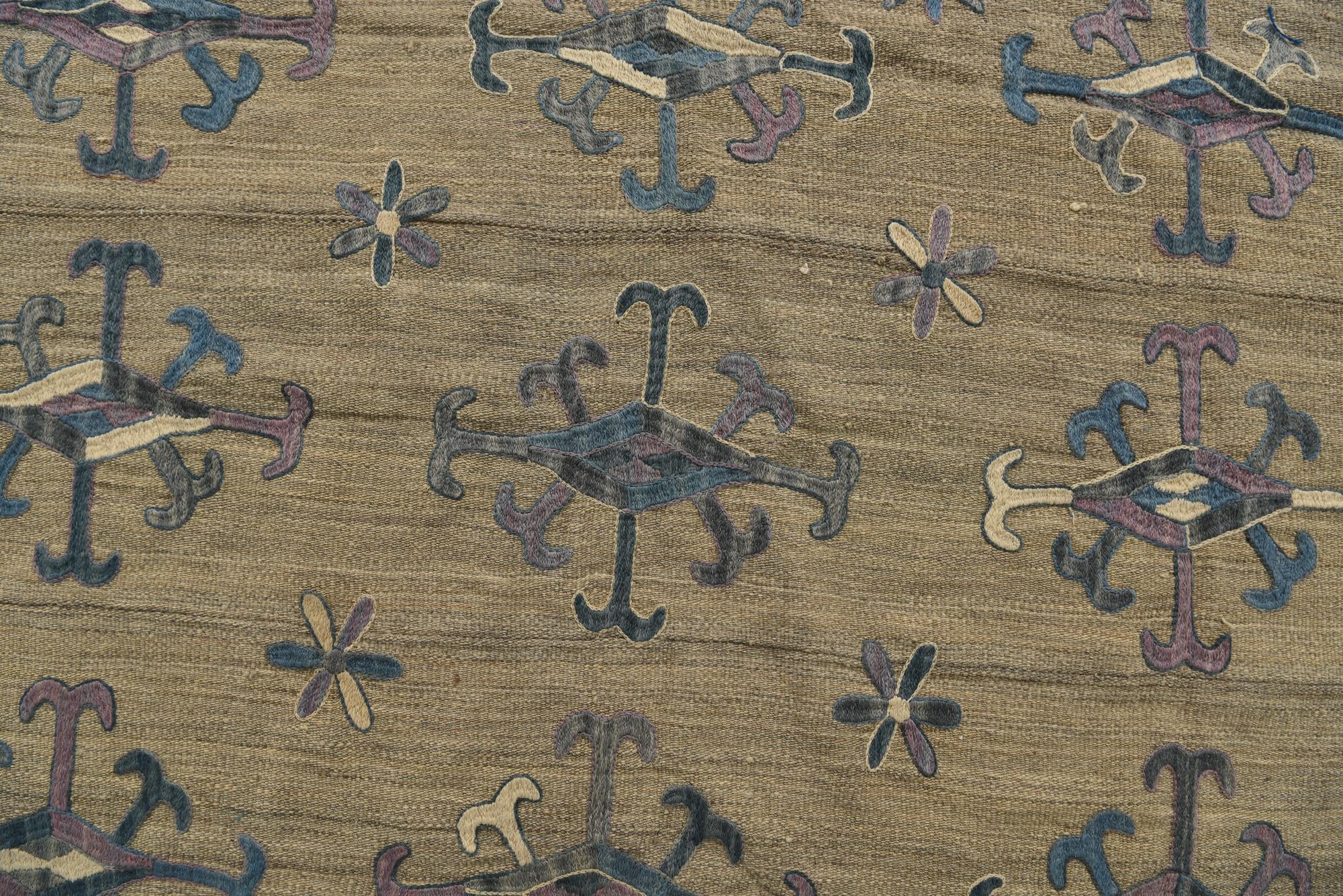 6' x 7' 2 Hand Woven Kilim Suzani Wool Rug