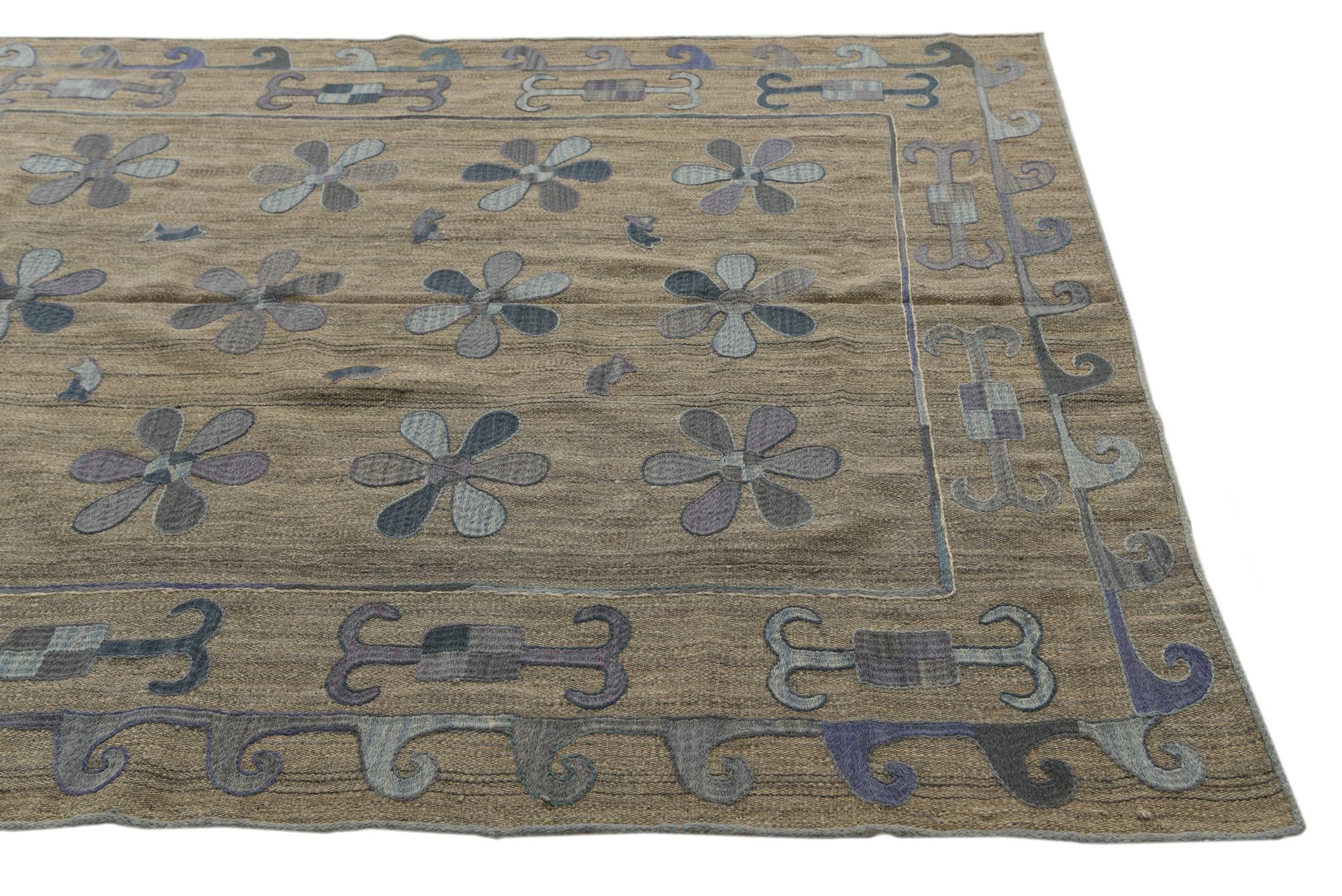 5' 6 x 6' 6 Hand Woven Kilim Suzani Wool Rug