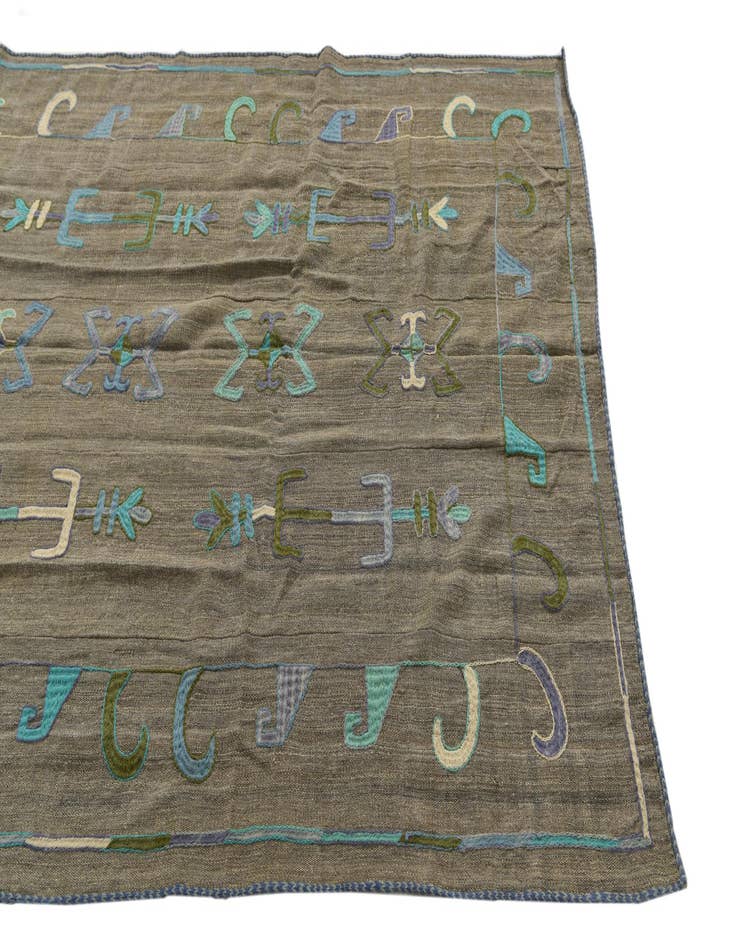 Detail image of 5' x 6' 3  Hand Woven Kilim Suzani Wool Rug