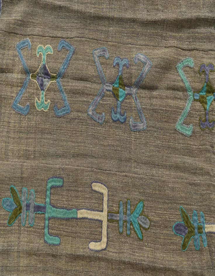 Detail image of 5' x 6' 3  Hand Woven Kilim Suzani Wool Rug