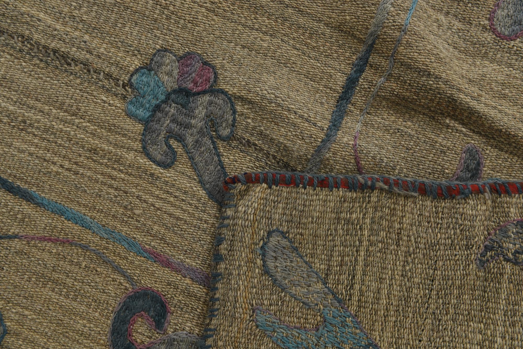 5' 1 x 6' 8 Hand Woven Kilim Suzani Wool Rug