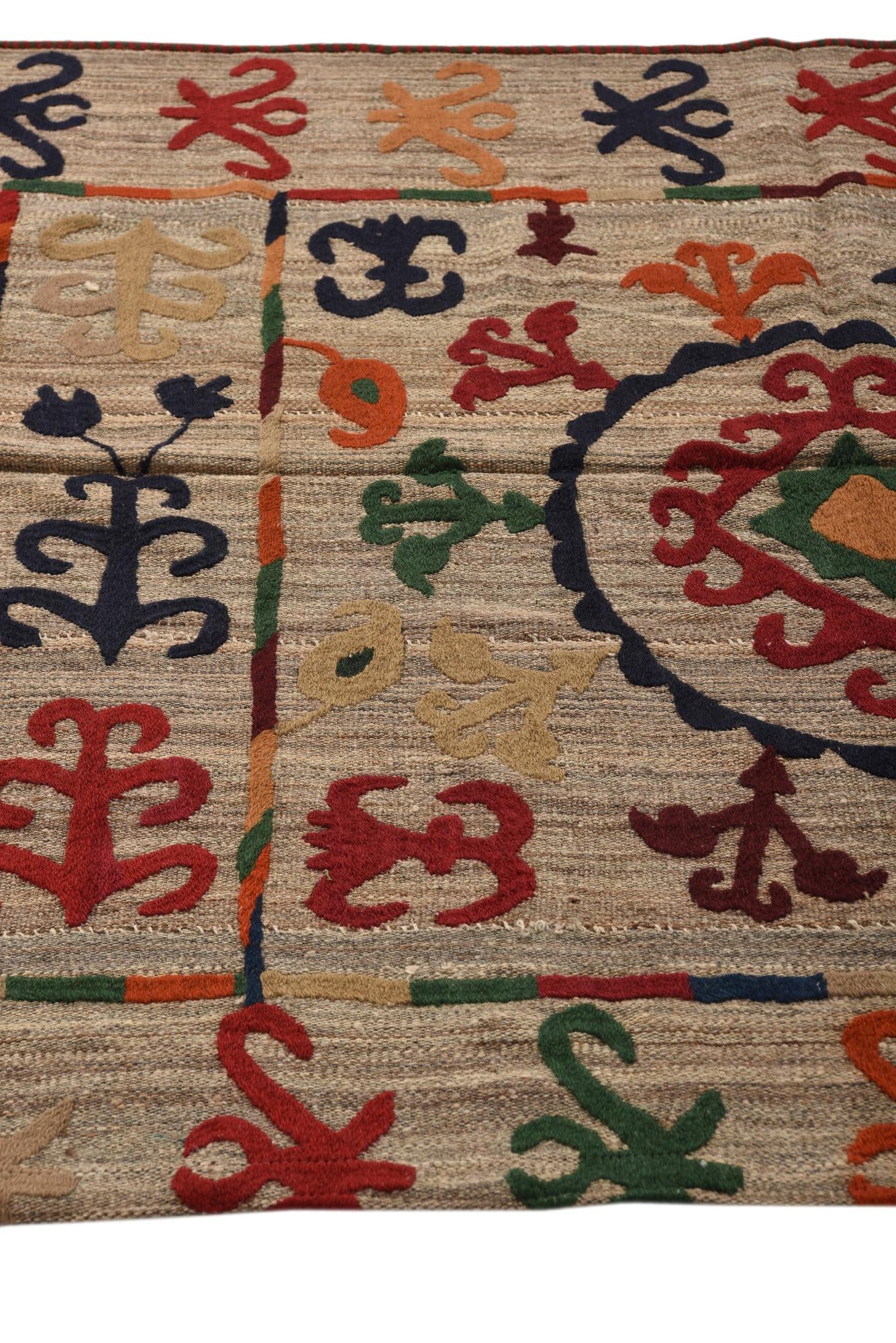 4' 8 x 6' 5 Hand Woven Kilim Suzani Wool Rug