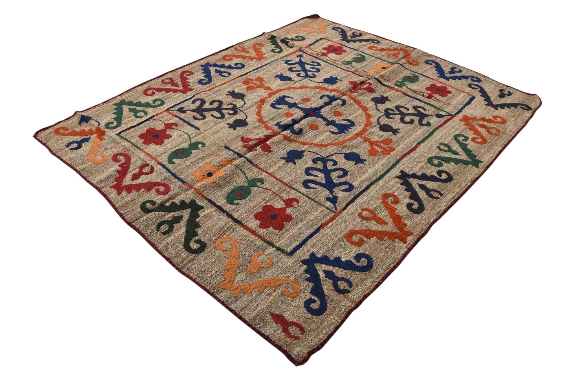 4' 11 x 6' 4 Hand Woven Kilim Suzani Wool Rug