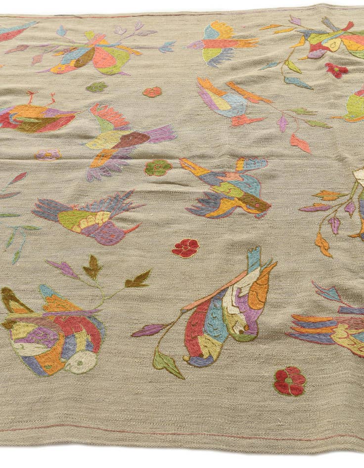 Detail image of 5' 8 x 9' 9  Hand Woven Kilim Suzani Wool Rug