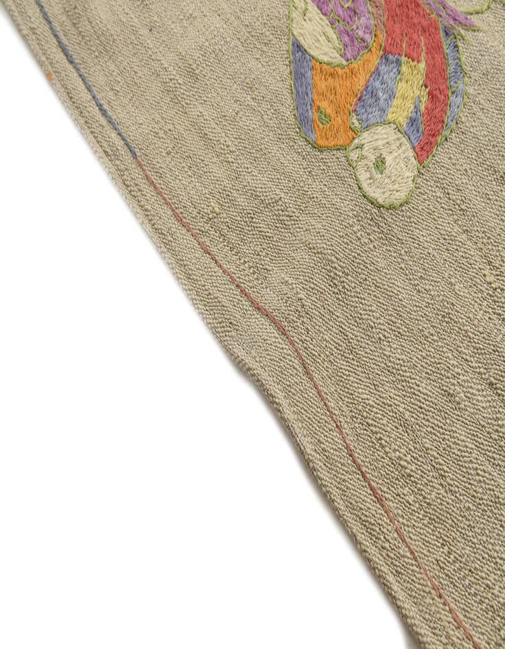 Detail image of 5' 8 x 9' 9  Hand Woven Kilim Suzani Wool Rug