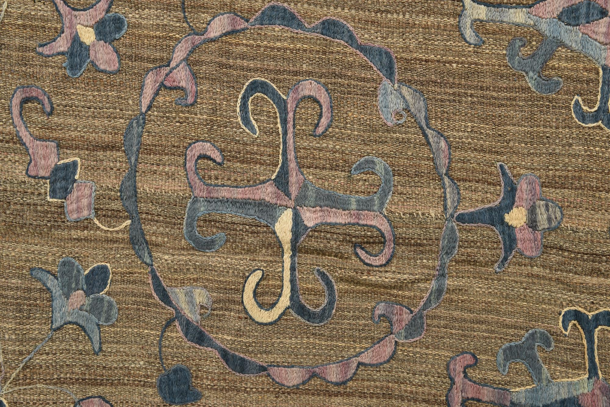 6' 6 x 9' 6 Hand Knotted Kilim Suzani Wool Rug