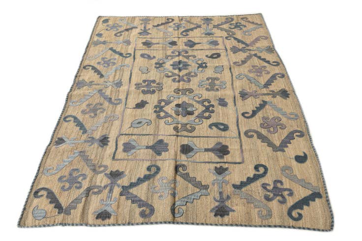 Detail image of 5' x 6' 3 Hand Woven Kilim Suzani Wool Rug