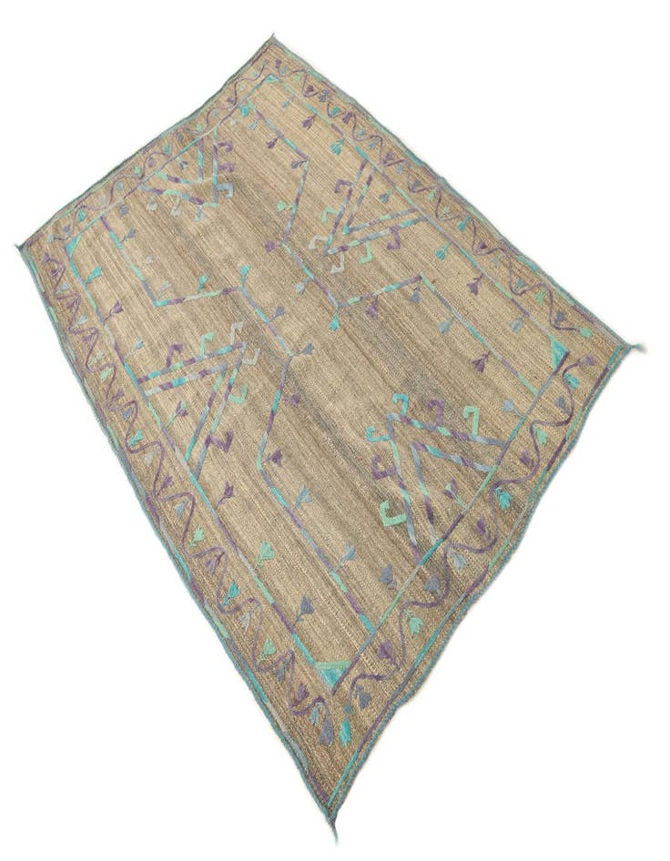 Detail image of 4' 2 x 5' 9  Hand Woven Kilim Suzani Wool Rug