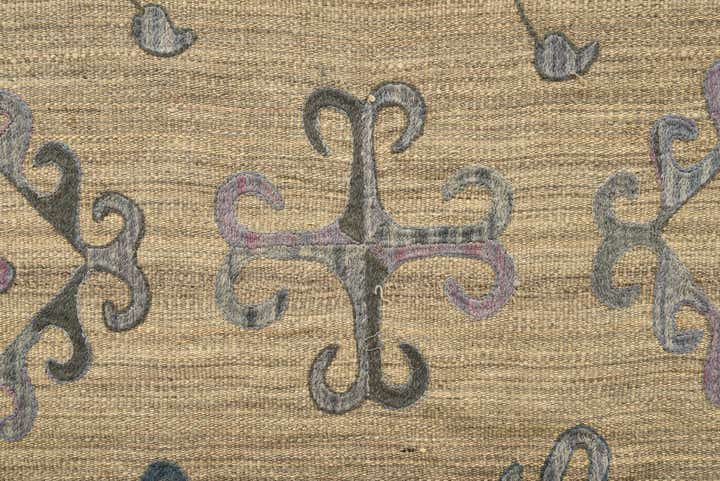 5' 10 x 7' 6 Hand Woven Kilim Suzani Wool Rug