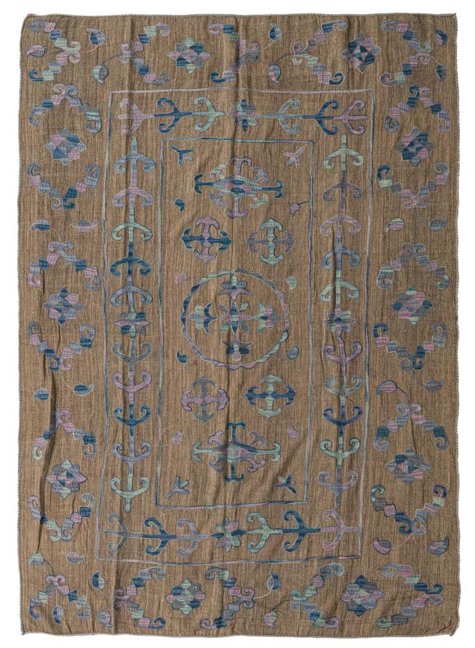 Detailansicht von 195cm x 275cm Handgewebt Kilim Suzani Wolle Teppich