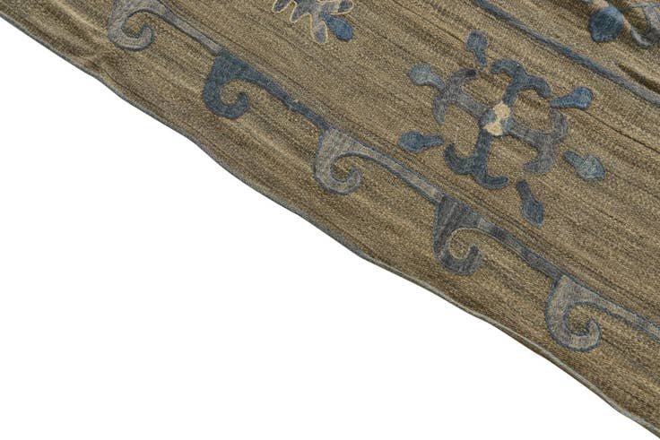 Detail image of 6' 8 x 8' 10 Hand Woven Kilim Suzani Wool Rug