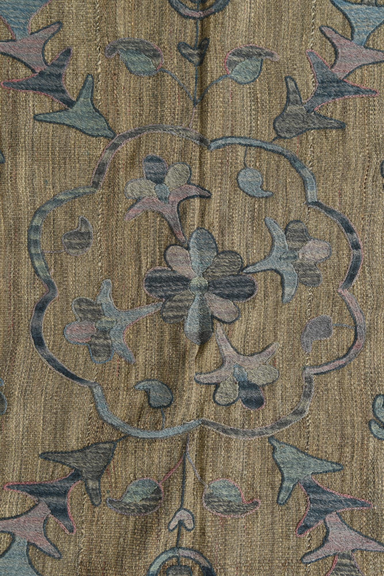 5' 10 x 7' 7 Hand Woven Kilim Suzani Wool Rug