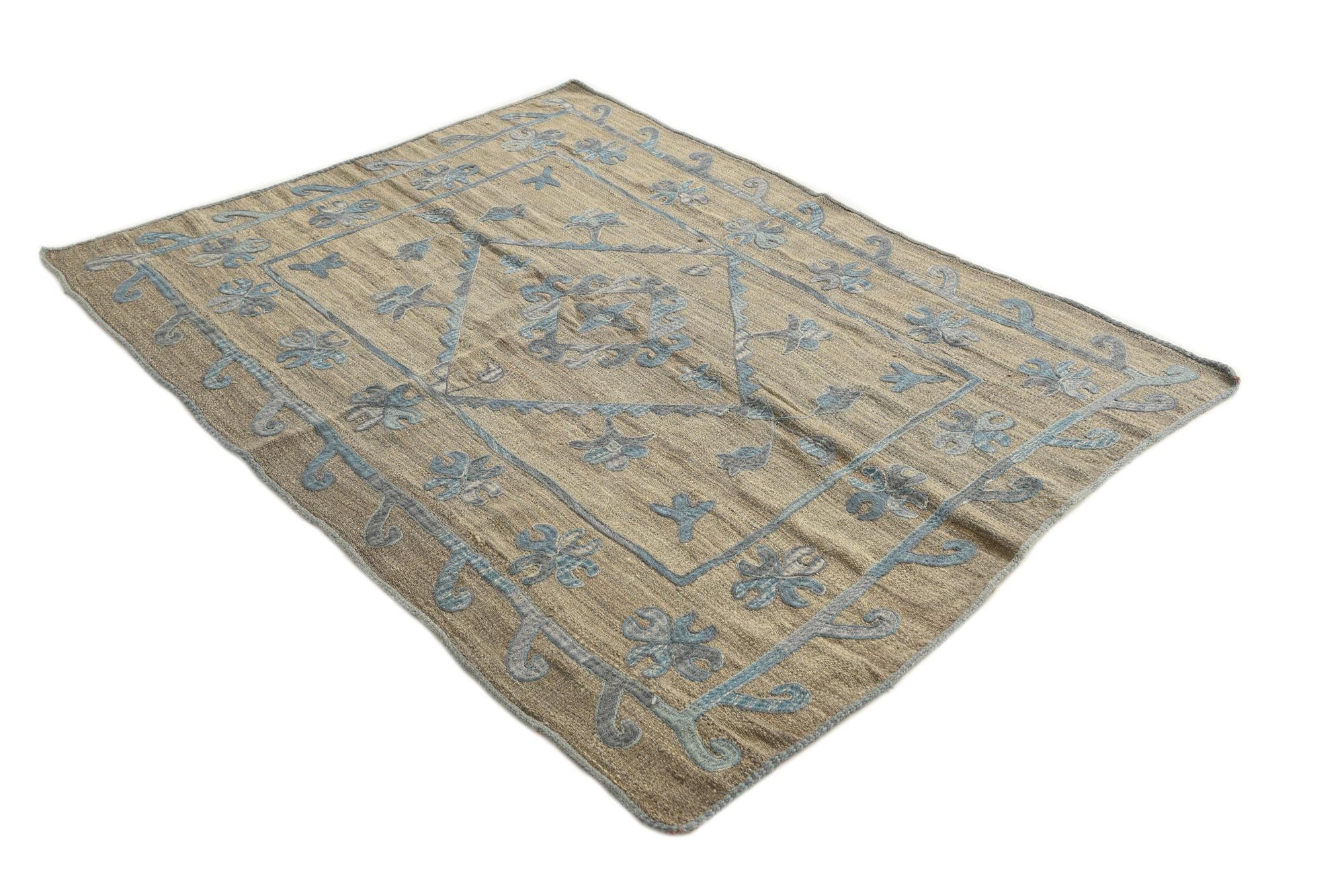 4' 9 x 6' 4 Hand Woven Kilim Suzani Wool Rug