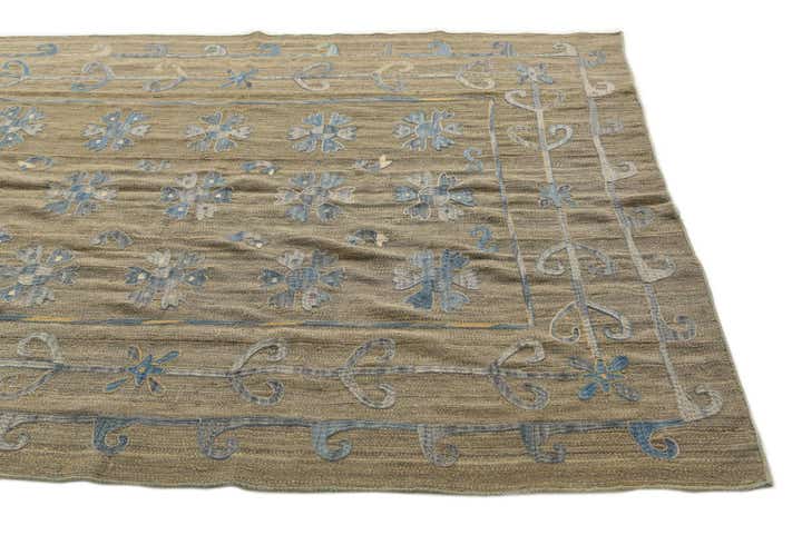 5' 9 x 7' 10 Hand Woven Kilim Suzani Wool Rug