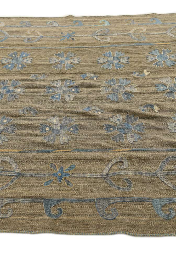 5' 9 x 7' 10 Hand Woven Kilim Suzani Wool Rug