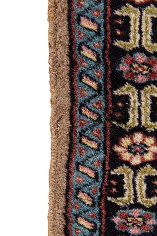2' 8 x 4' 5 Hand Knotted Lahour Oriental Wool Rug