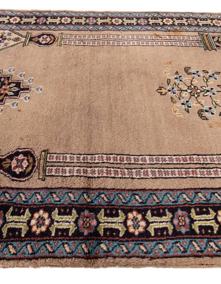 Detail image of 2' 8 x 4' 5  Hand Knotted Lahour Oriental Wool Rug