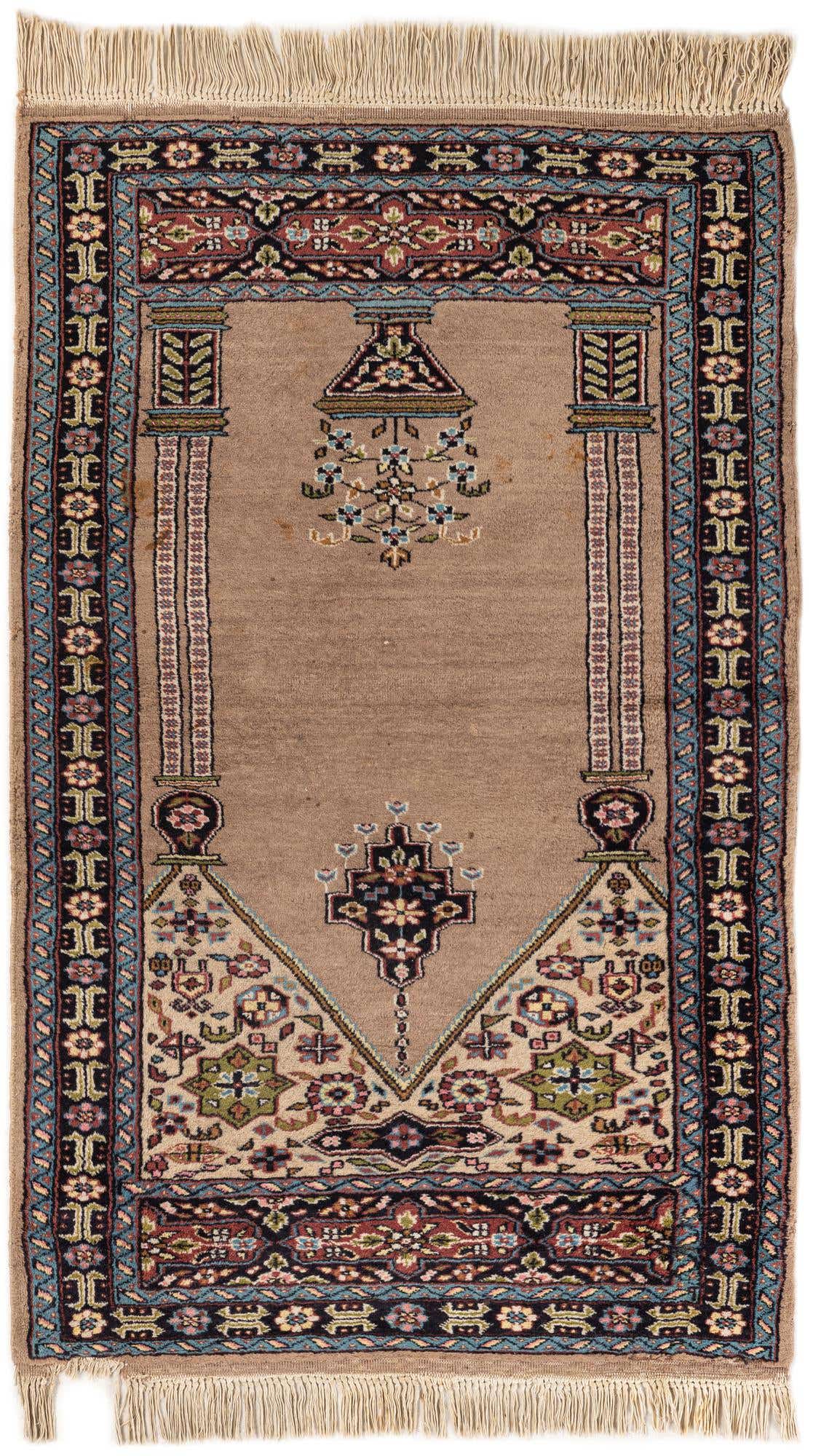 2' 8 x 4' 5 Hand Knotted Lahour Oriental Wool Rug