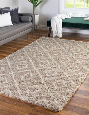  7' 10 x 10' Lattice Shag Rug