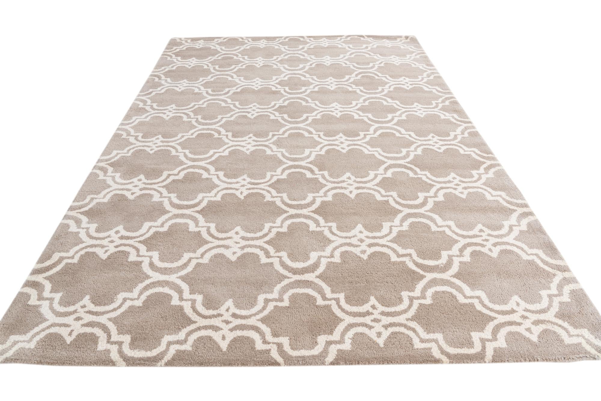 5' 1 x 8' Luna Rug