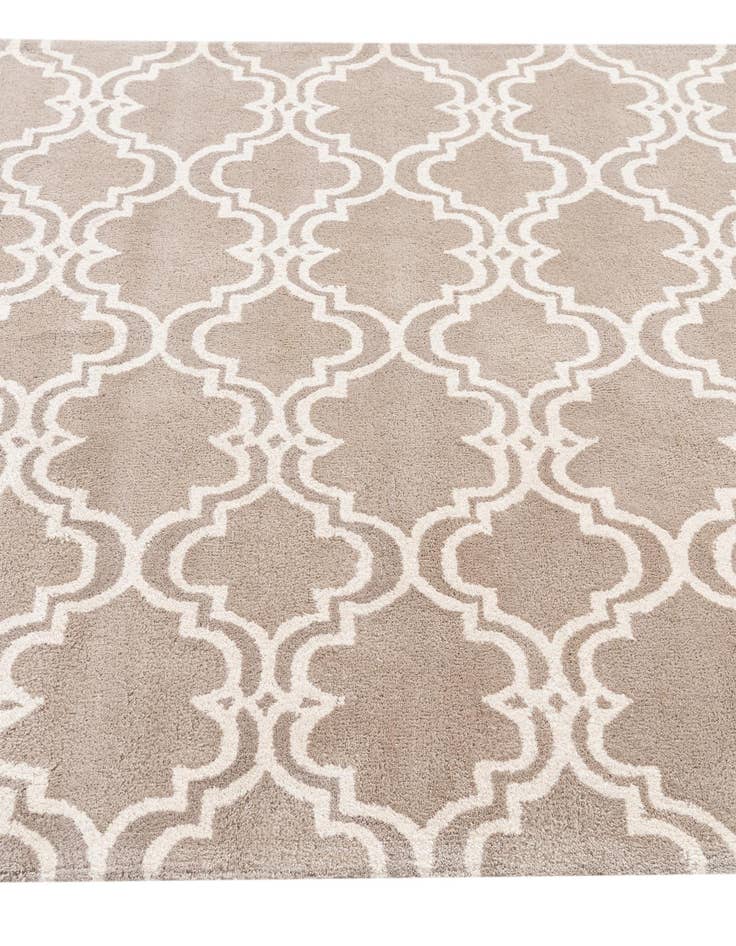Detail image of 5' 1 x 8' Luna Rug