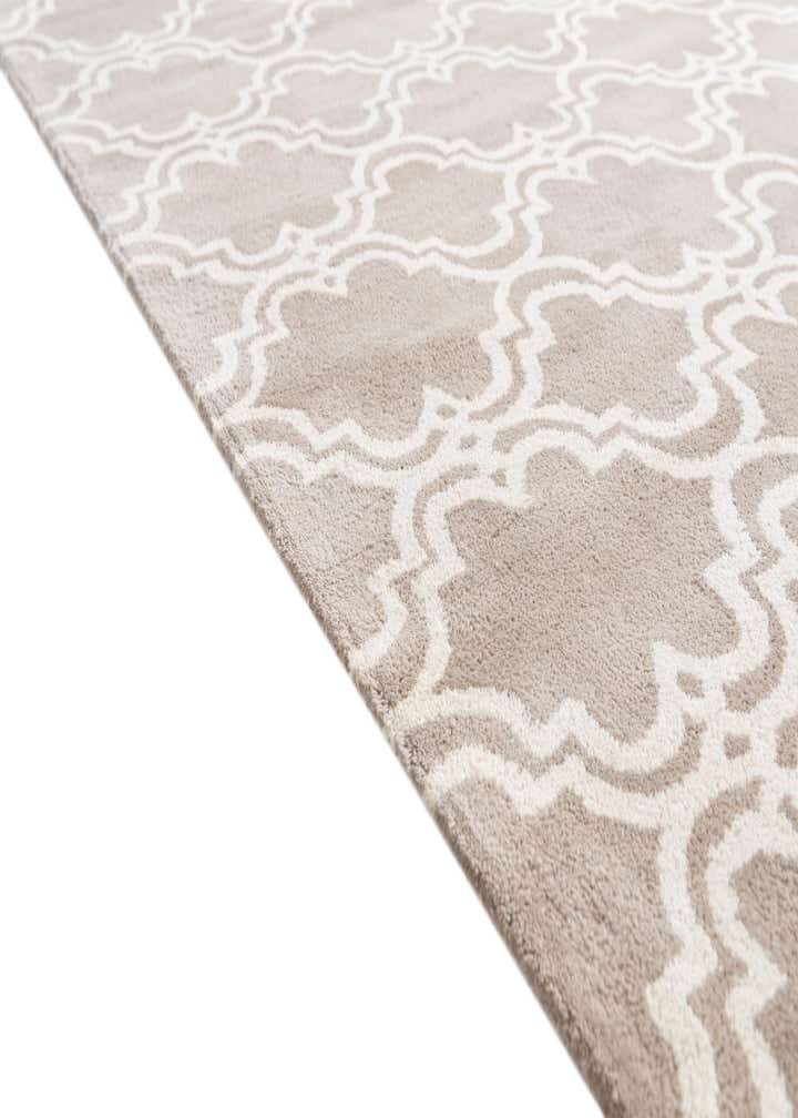 5' 1 x 8' Luna Rug