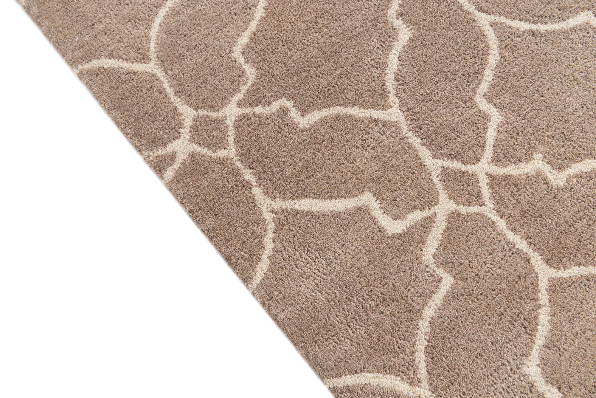 5' 1 x 8' Luna Rug