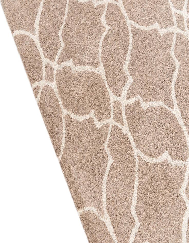 Detail image of 5' 1 x 8' Luna Rug