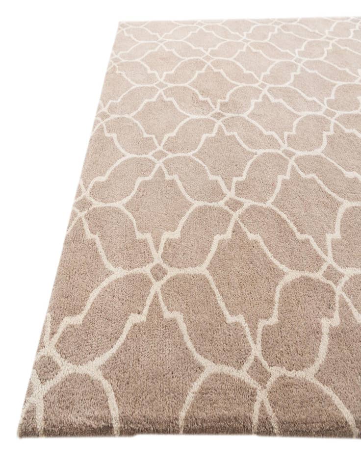 Detail image of 5' x 8' Luna Rug