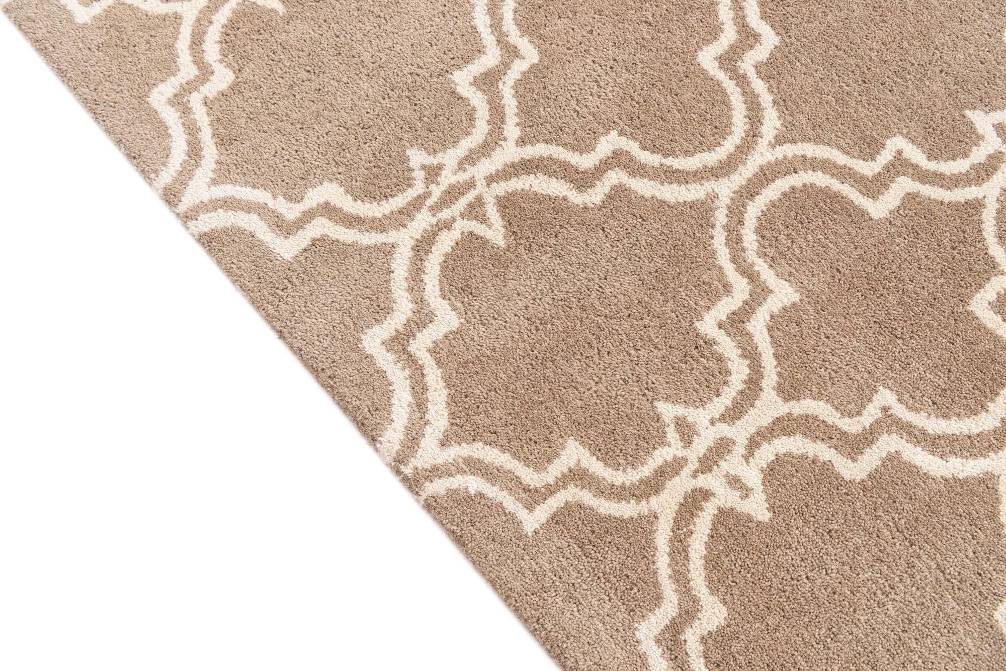 5' 1 x 8' Luna Rug