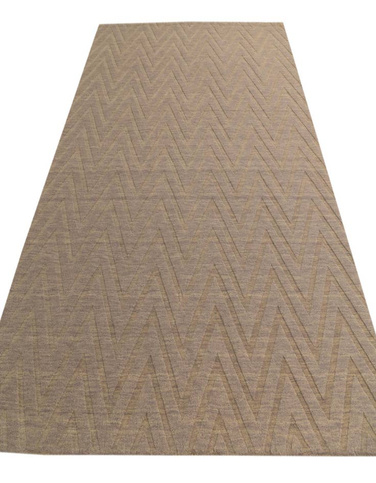 Detail image of 7' 9 x 9' 9 Luna Rug