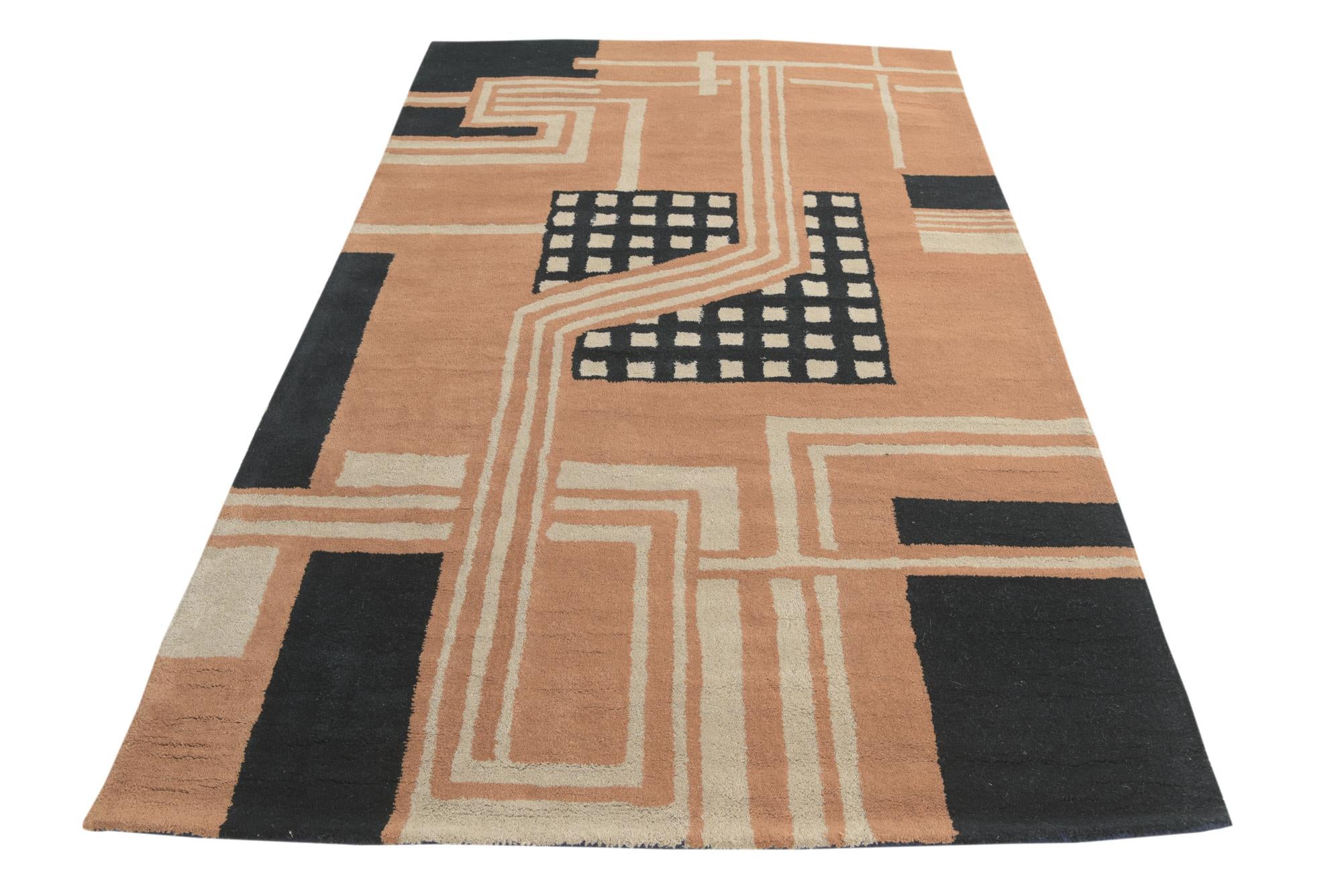5' x 7' 10 Luna Rug