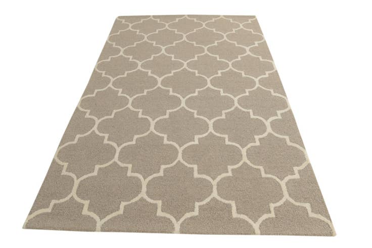 Detail image of 5' x 8' Luna Rug