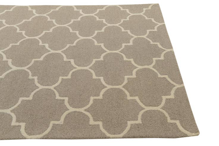 Detail image of 5' x 8' Luna Rug